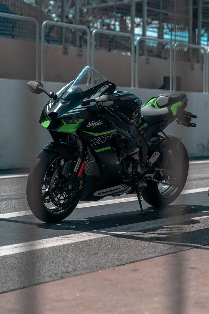 Kawasaki ninja zx10r wallpaper 11 Kawasaki ninja zx10r wallpaper 11