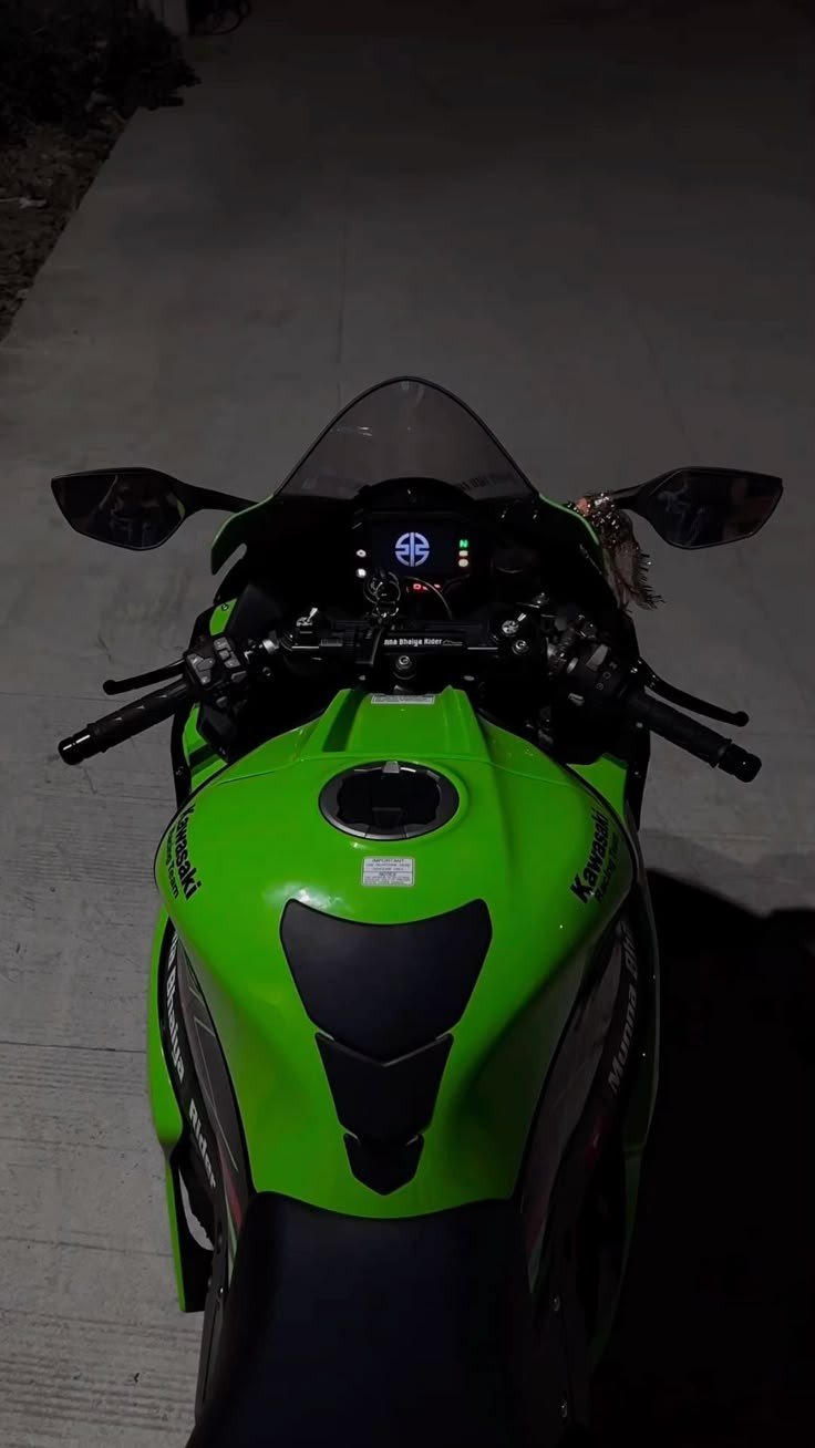 Kawasaki ninja zx10r wallpaper 35 Kawasaki ninja zx10r wallpaper 35