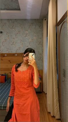 Stylish girl pic hiding face (29)