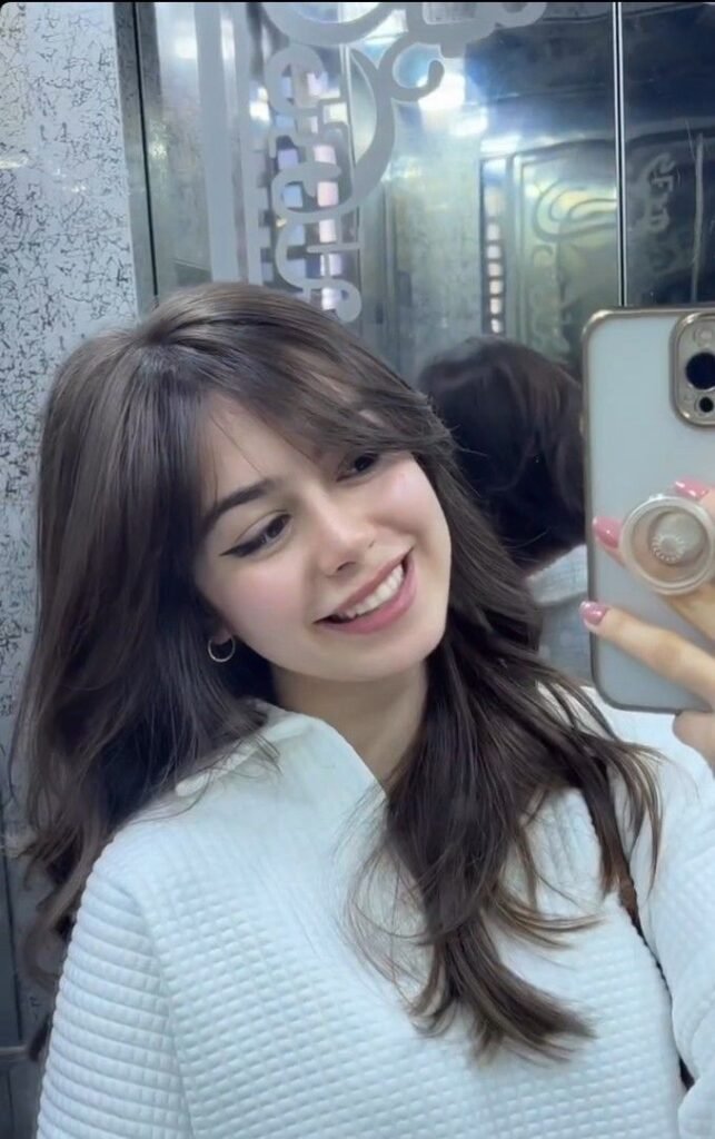 cute girl pic (10)