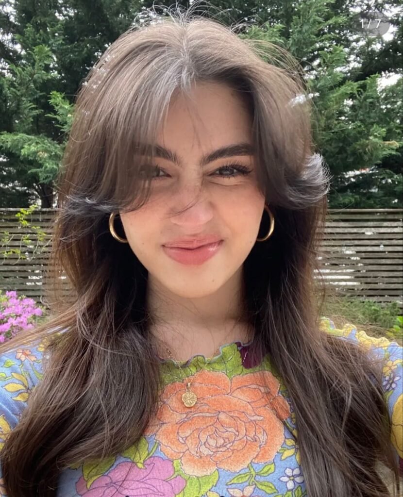 cute girl pic (16)