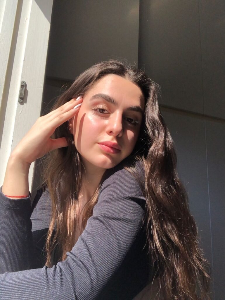 cute girl pic (62)