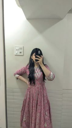 hidden face girl pic for instagram (14)