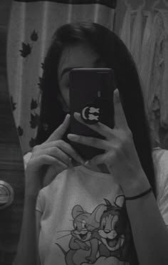hidden face girl pic for instagram (23)