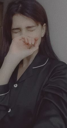 hidden face girl pic for instagram (27)