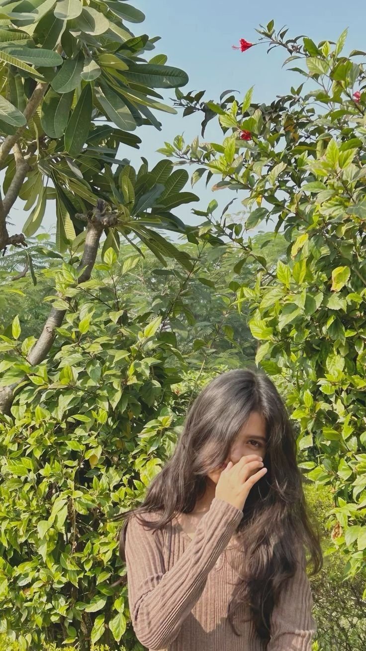 hidden face girl pic for instagram (3)